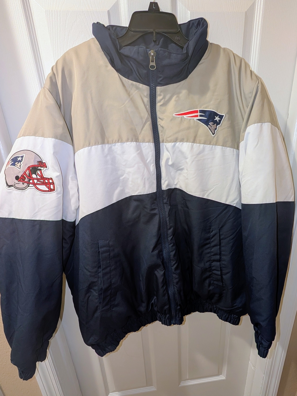 Men's 2XL NFL NEW ENGLAND PATRIOTS JACKET